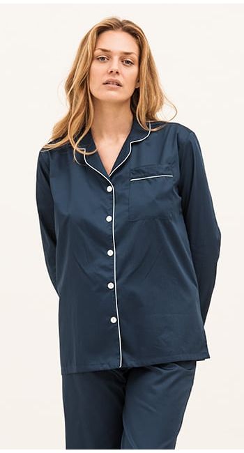 luxury pyjamas in navy cotton sateen